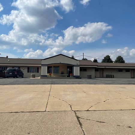 Amerivu Inn Harvest Estates New Hampton Exterior foto
